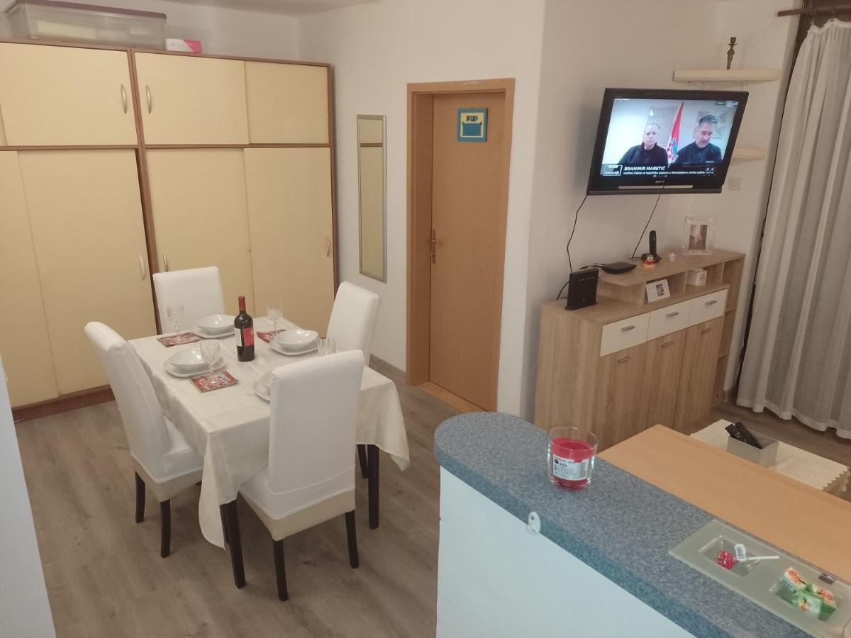 Apartman Ciblja Appartement Velika Gorica Buitenkant foto